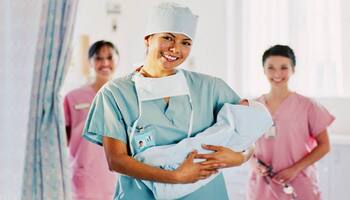 Обзор специальности: акушер