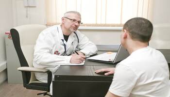 Обзор специальности: психиатр